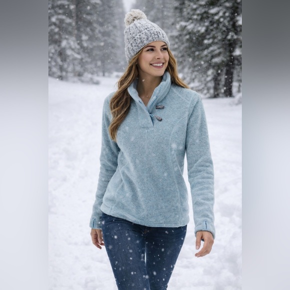 The North Face Jackets & Blazers - The‎ North Face Women’s Blue Vintage Fleece Jacket With Toggle Buttons. Small.